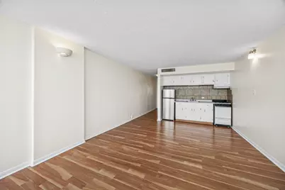 7234 W North Avenue #1506, Elmwood Park, IL 60707 - Photo 6