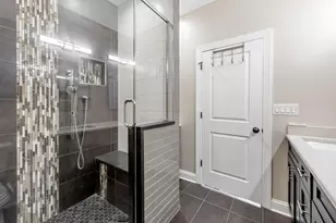 9409 Georgetown Square, Orland Park, IL 60467 - Photo 18
