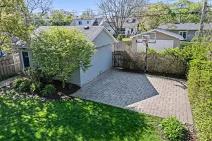 1082 Ash St, Winnetka, IL 60093 - Photo 50