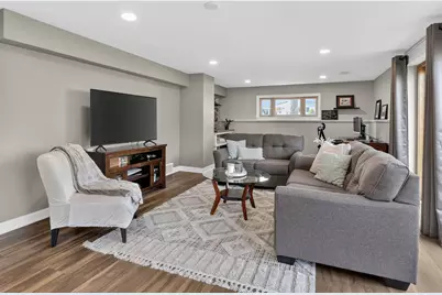 10681 Newbury Street, Westchester, IL 60154 - Photo 20