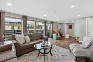 10681 Newbury St, Westchester, IL 60154 - Photo 18