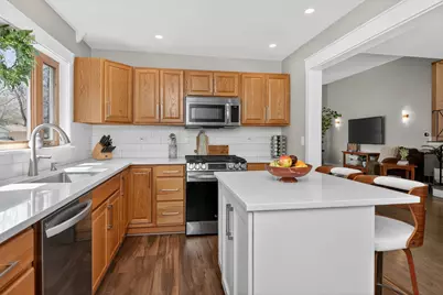 10681 Newbury Street, Westchester, IL 60154 - Photo 10