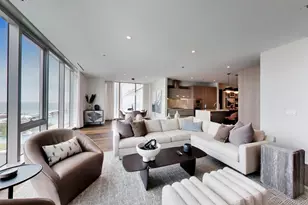 363 E Wacker Dr, Chicago, IL 60601 - Photo 2