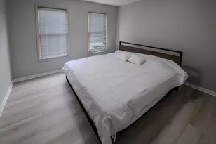 1060 Elma Ave, Elgin, IL 60120 - Photo 30