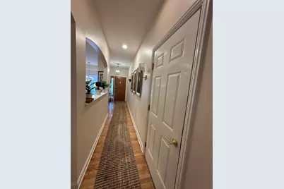 122 E Knighton Place, Elmhurst, IL 60126 - Photo 6