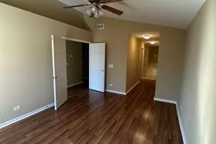 1405 Hidden Grove Cir, Joliet, IL 60435 - Photo 14