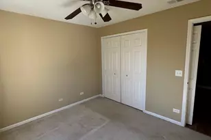 1405 Hidden Grove Cir, Joliet, IL 60435 - Photo 16