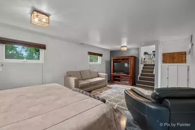 34W912 Clyde Parkway, Saint Charles, IL 60174 - Photo 16