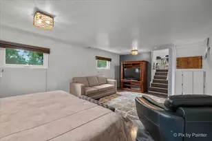 34W912 Clyde Pkwy, Saint Charles, IL 60174 - Photo 16