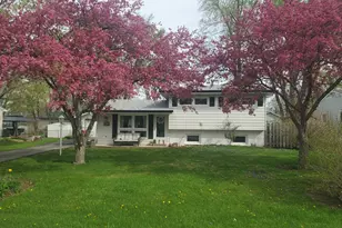 34W912 Clyde Pkwy, Saint Charles, IL 60174 - Photo 24