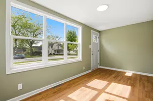 411 S Kankakee St, Wilmington, IL 60481 - Photo 2