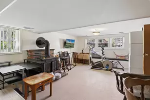 7901 Iroquois Ct, Woodridge, IL 60517 - Photo 16
