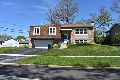 7901 Iroquois Court, Woodridge, IL 60517 - Photo 2