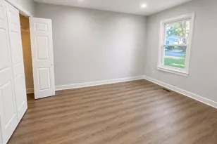 7855 Kensington Ln, Hanover Park, IL 60133 - Photo 18
