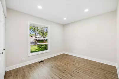 7855 Kensington Lane, Hanover Park, IL 60133 - Photo 22