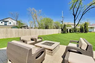 5557 S Stough St, Hinsdale, IL 60521 - Photo 60