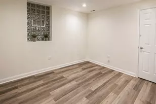 5138 S Kenwood St, Chicago, IL 60615 - Photo 6