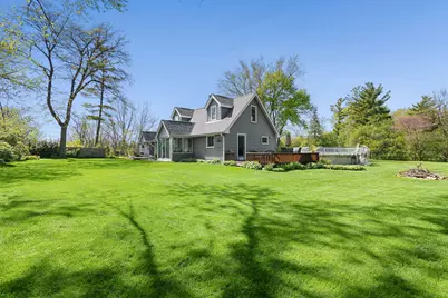 1080 Cardinal Drive S, Lake Zurich, IL 60047 - Photo 4