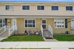 9835 Garden Ct, Schiller Park, IL 60176 - Photo 24