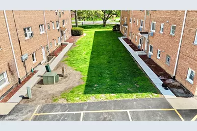 6910 W 109th Street #1B, Worth, IL 60482 - Photo 22