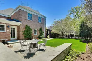 516 E Fairview St, Arlington Heights, IL 60005 - Photo 38