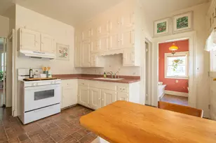 855 W Stephenson St, Freeport, IL 61032 - Photo 12