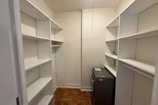 1100 N La Salle Dr, Chicago, IL 60610 - Photo 6