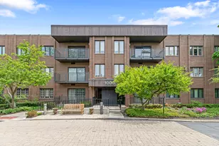1000 Deerfield Rd, Highland Park, IL 60035 - Photo 1