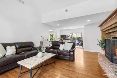 3104 Whispering Oaks Lane, Woodridge, IL 60517 - Photo 12