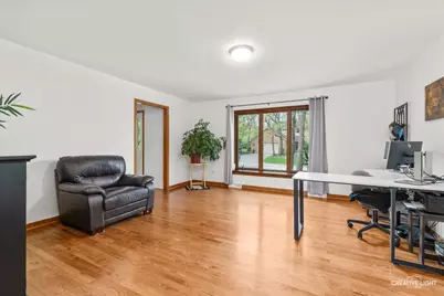 3104 Whispering Oaks Lane, Woodridge, IL 60517 - Photo 4
