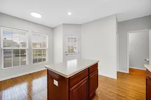 82 Arcadia Ln, Lake Zurich, IL 60047 - Photo 10