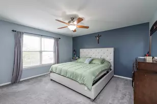2177 W Wicklow Ln, Round Lake, IL 60073 - Photo 14