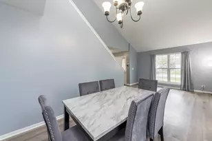 2177 W Wicklow Ln, Round Lake, IL 60073 - Photo 10