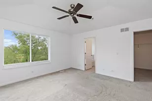 9104 Falcon Greens Dr, Lakewood, IL 60014 - Photo 14