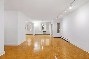 1310 Maple Ave, Evanston, IL 60201 - Photo 6
