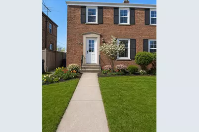 442 Geneva Avenue, Bellwood, IL 60104 - Photo 1