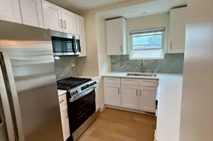 442 Geneva Ave, Bellwood, IL 60104 - Photo 4