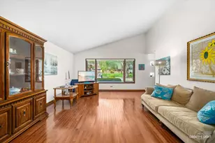 45 Concord Ave, South Elgin, IL 60177 - Photo 4