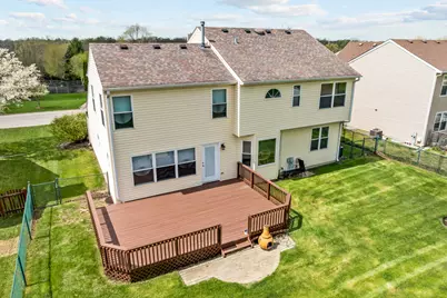 992 McPhee Drive, Lake in the Hills, IL 60156 - Photo 24