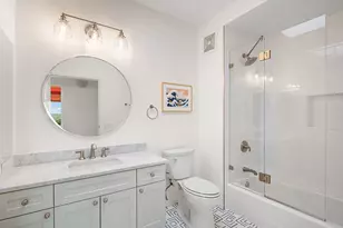 800 Elgin Rd, Evanston, IL 60201 - Photo 14