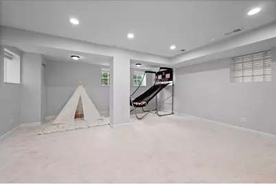 2748 N Kenmore Avenue, Chicago, IL 60614 - Photo 38