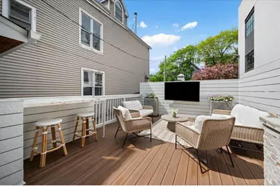 2748 N Kenmore Avenue, Chicago, IL 60614 - Photo 18
