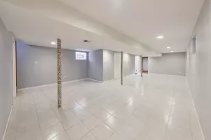 2972 S Loomis St, Chicago, IL 60608 - Photo 26