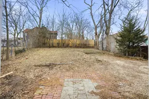 1525 S Main St, Rockford, IL 61102 - Photo 14