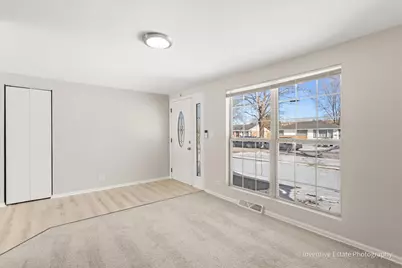 16600 Oxford Drive, Markham, IL 60428 - Photo 2