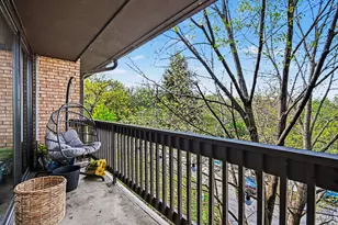 5700 Hillcrest Ln, Lisle, IL 60532 - Photo 10