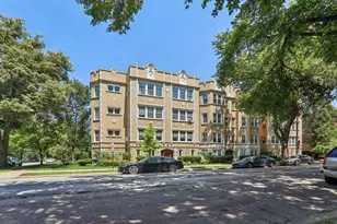 824 Washington Blvd, Oak Park, IL 60302 - Photo 2