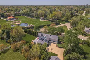 27 Country Club Pl, Bloomington, IL 61701 - Photo 68