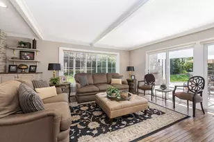 27 Country Club Pl, Bloomington, IL 61701 - Photo 32
