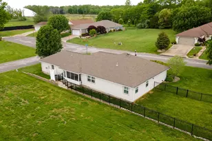 2717 Carnoustie Dr, Marion, IL 62959 - Photo 36